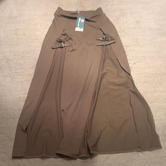 HALARA Dresses & Skirts - HALARA Taupe Maxi Skirt with Buckle Details